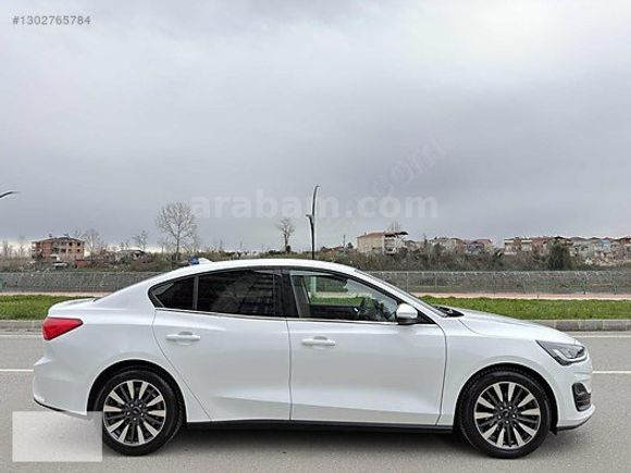 2023 FOCUS 1.5 EcoBlue TİTANİUM.JOİSTİK.HATASIZ.İLK EL..31 BİNDE
