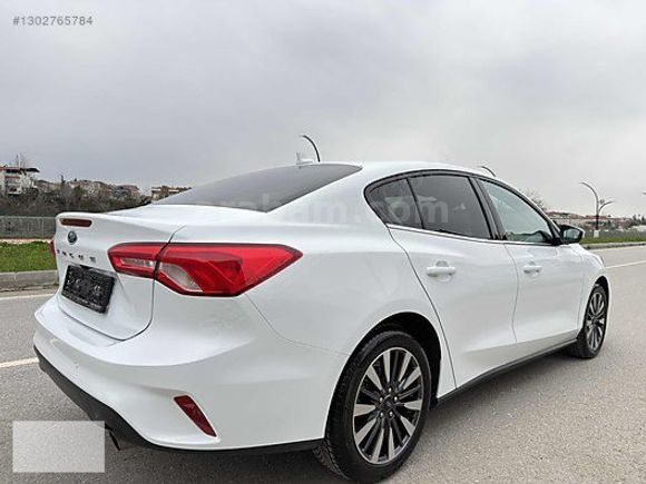 2023 FOCUS 1.5 EcoBlue TİTANİUM.JOİSTİK.HATASIZ.İLK EL..31 BİNDE