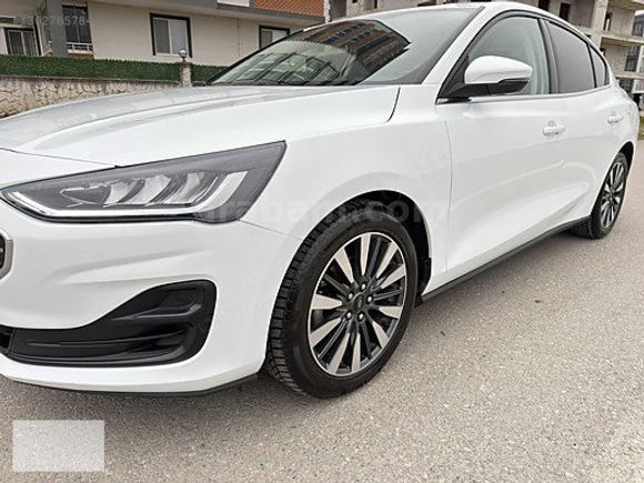 2023 FOCUS 1.5 EcoBlue TİTANİUM.JOİSTİK.HATASIZ.İLK EL..31 BİNDE