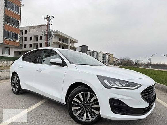 2023 FOCUS 1.5 EcoBlue TİTANİUM.JOİSTİK.HATASIZ.İLK EL..31 BİNDE