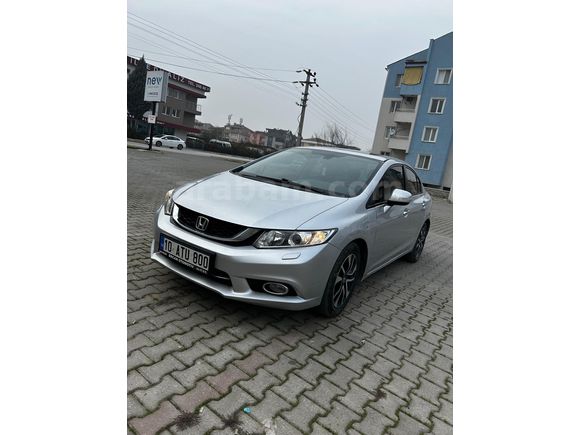 Sahibinden Honda Civic 1.6i VTEC Eco Elegance 2015 Model
