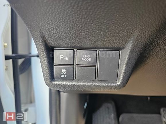 ÇAMKIRAN H2 GAZİEMİR'den2023 Honda Civic 1.5 T Eco Elegance OTM