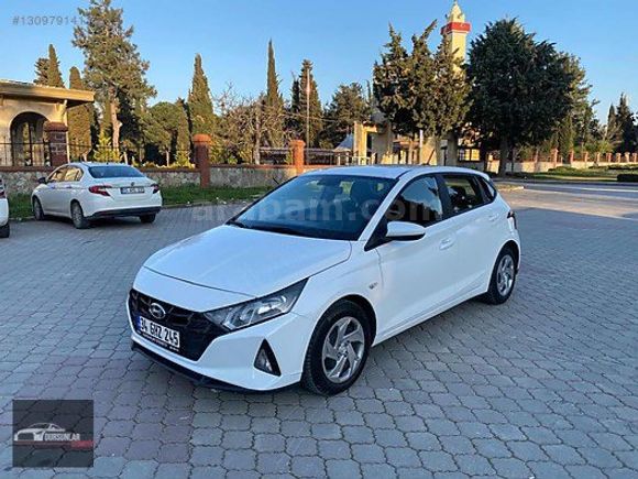 DURSUNLAR'DAN 2023 MODEL HYUNDAİ İ20 HATASIZ