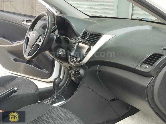 2015 model Hyundai Accent OTOMATİK Benzin lpğ
