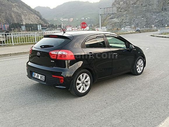 2016 MODEL 1.4 CRDI 6 ILERI