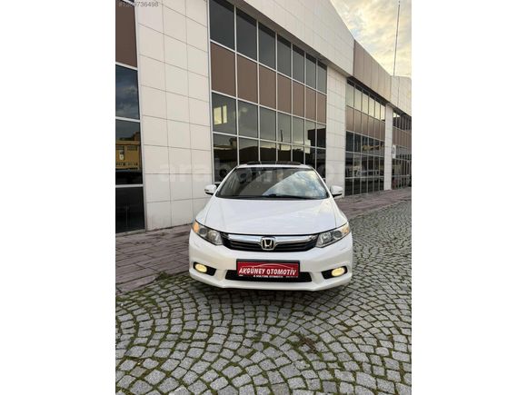 HONDA CİVİC FB7 DEĞİŞENSİZ TEMİZ VE BAKIMLI ECOELEGANCE OTOMATİK