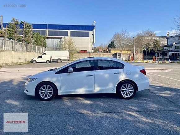 ALTINDİŞ OTOMOTİV 2014 MODEL HONDA CIVIC ECO ELEGANCE