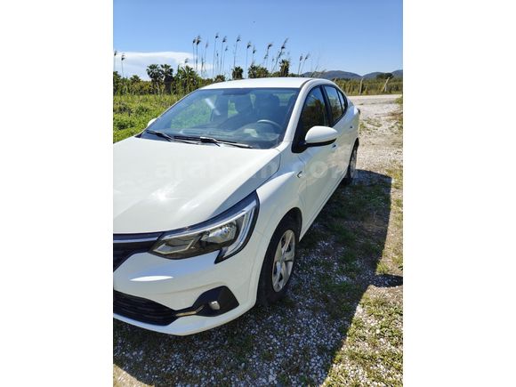 Sahibinden Renault Taliant 1.0 T Touch 2022 Model