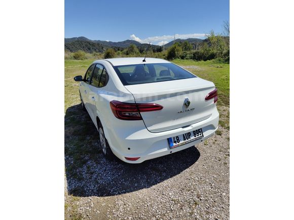 Sahibinden Renault Taliant 1.0 T Touch 2022 Model
