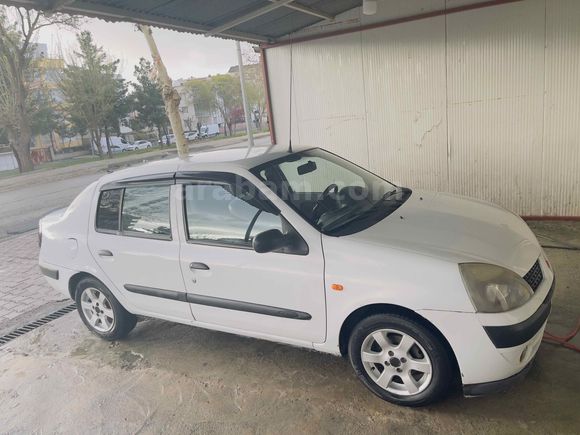 TAKAS DEĞERLENDİRİLİR 
Sahibinden Renault Clio 1.5 dCi Authentique 2003 Model  254.500 km Beyaz