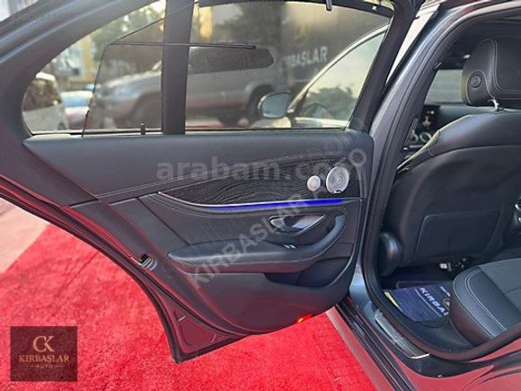 *Kırbaşlar Auto* 2022 MOD/58.000 KM DE/HATASIZ-BOYASIZ/E 300 AMG