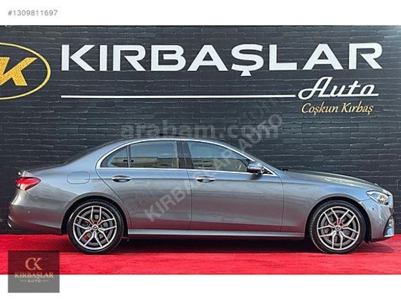 *Kırbaşlar Auto* 2022 MOD/58.000 KM DE/HATASIZ-BOYASIZ/E 300 AMG