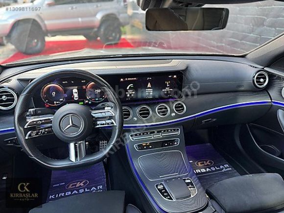 *Kırbaşlar Auto* 2022 MOD/58.000 KM DE/HATASIZ-BOYASIZ/E 300 AMG