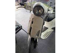 Sahibinden Vespa 2016 model 150 cc kaporta hasarlı  