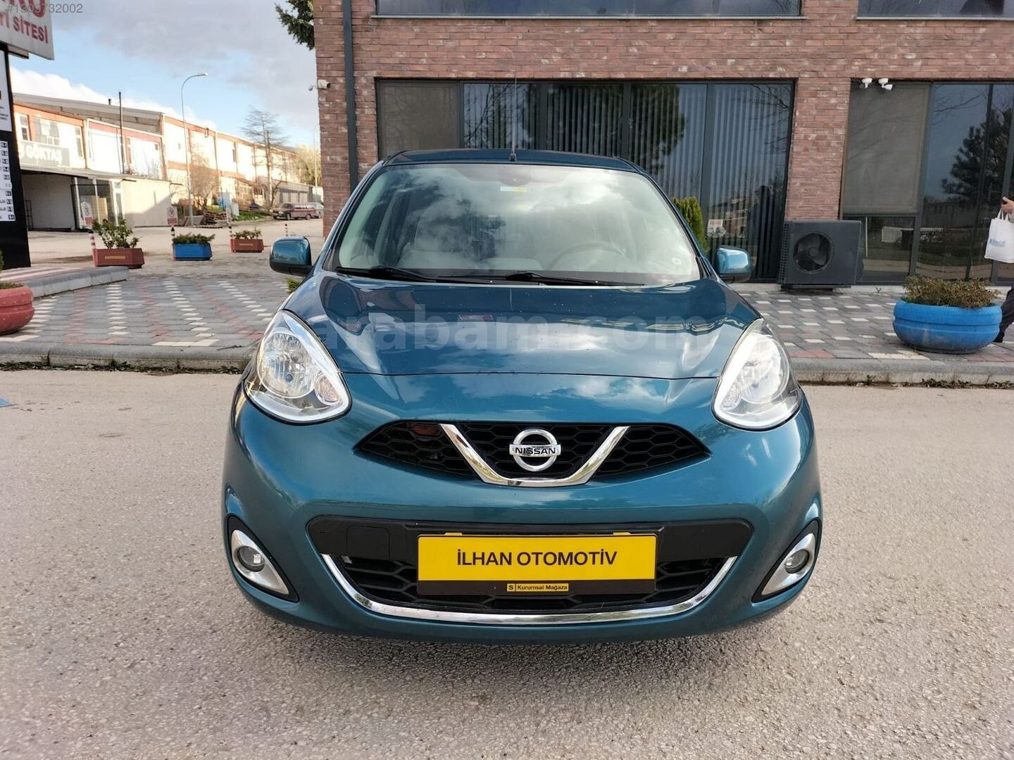 Galeriden Nissan Micra 1.2 Match 2014 Model Eskişehir 143.000 km Mavi 2