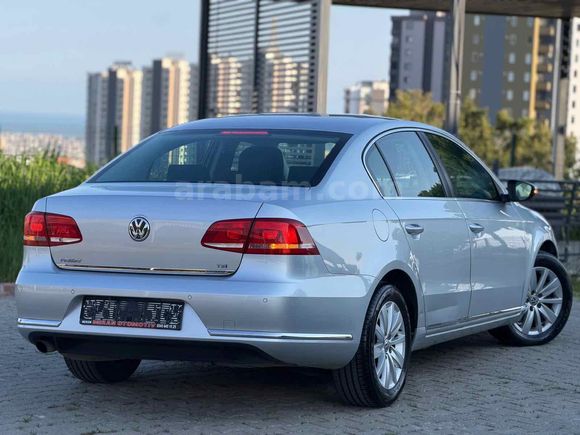 Galeriden Volkswagen Passat 1.4 TSi BlueMotion Comfortline 2012 Model Mersin