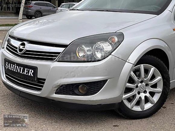 ŞAHİNLER'DEN-2010 OPEL ASTRA ENJOY YARIM PARÇA BOYALI