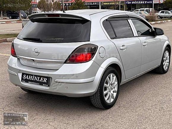 ŞAHİNLER'DEN-2010 OPEL ASTRA ENJOY YARIM PARÇA BOYALI