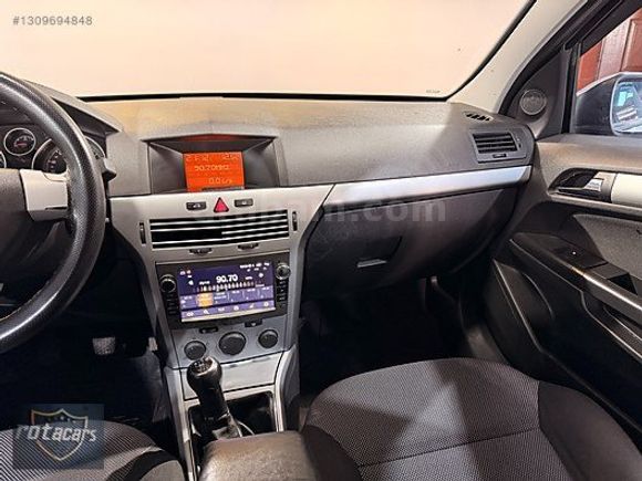 ROTACARS 2011 OPEL ASTRA ENJOY 1.3 CDTI 90HP 6 İLERİ MANUEL