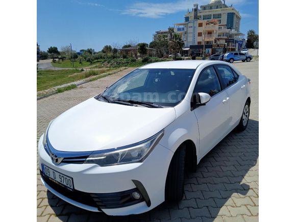 Sahibinden Toyota Corolla 1.4 D-4D Touch 2018 Model  117bin km Beyaz | Ekstrali | Masrafsız