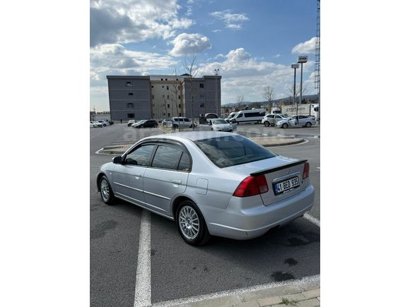 Sahibinden Honda Civic 1.6i VTEC ES 2002 Model
