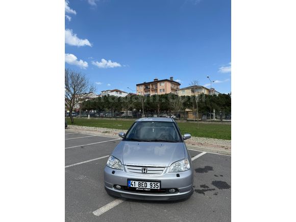 Sahibinden Honda Civic 1.6i VTEC ES 2002 Model