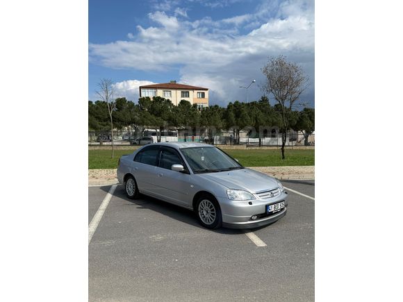 Sahibinden Honda Civic 1.6i VTEC ES 2002 Model
