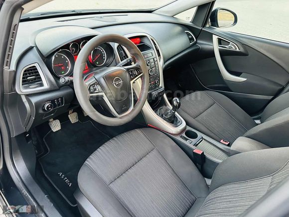 2012 OPEL ASTRA 1.3 CDTI 95 HB ENJOY PLUS 185.000 KM DE