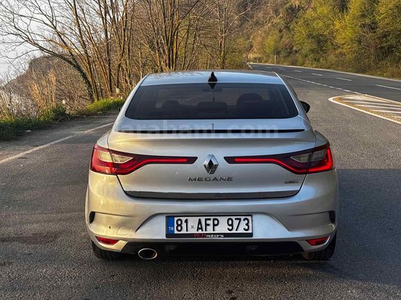 Sahibinden Renault Megane 1.5 dCi Touch 2017 Model Düzce 183000 km Gri