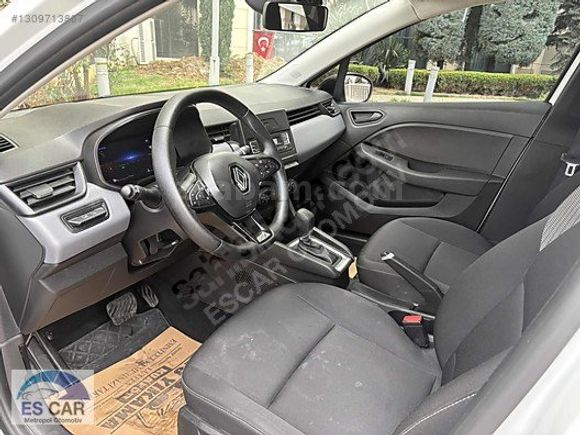 ESCAR METROPOL'DEN OTOMOTİK RENAULT CLİO 5
