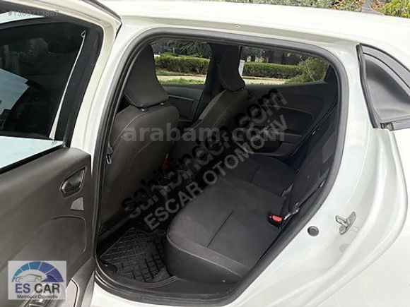 ESCAR METROPOL'DEN OTOMOTİK RENAULT CLİO 5