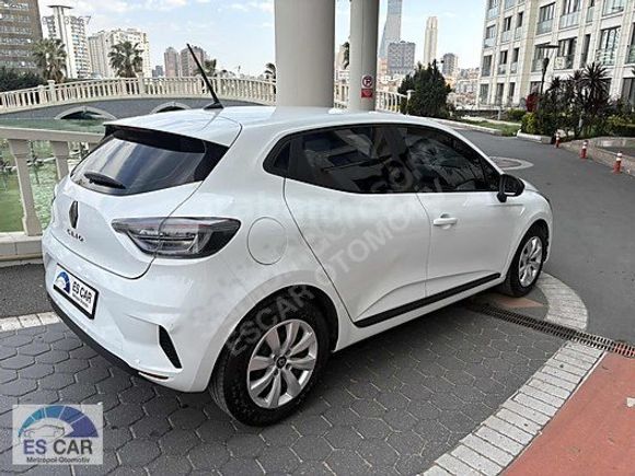 ESCAR METROPOL'DEN OTOMOTİK RENAULT CLİO 5