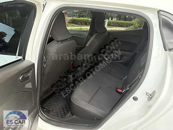 ESCAR METROPOL'DEN OTOMOTİK RENAULT CLİO 5