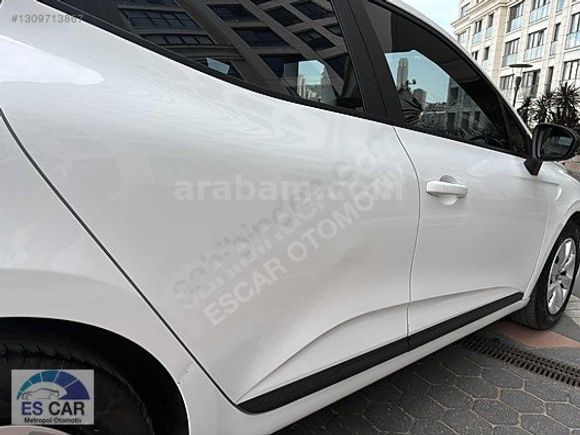 ESCAR METROPOL'DEN OTOMOTİK RENAULT CLİO 5