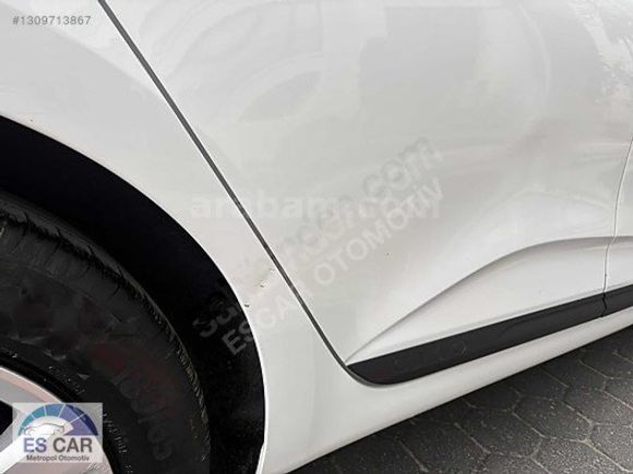 ESCAR METROPOL'DEN OTOMOTİK RENAULT CLİO 5