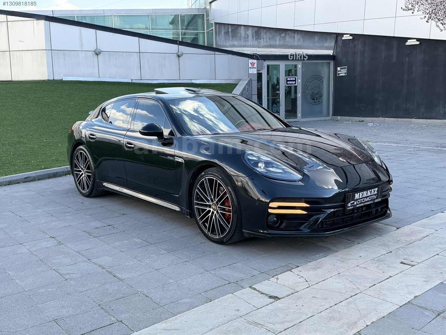 Galeriden Porsche Panamera Diesel 2012 Model Kayseri 316.000 km Siyah 4