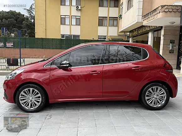 2016 208 1.2 ALLURE *TAM OTOMATİK VİTES* CAM TAVAN 130.000 KM'DE