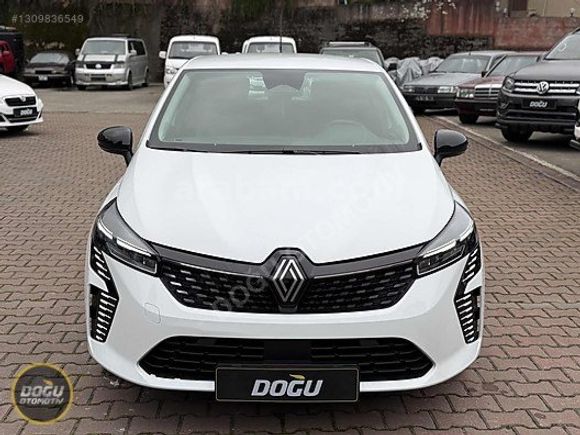 28.200 KM'de 2024 RENAULT CLİO 1.0 TCE EVOLUTION İLK ELDEN