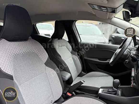 28.200 KM'de 2024 RENAULT CLİO 1.0 TCE EVOLUTION İLK ELDEN
