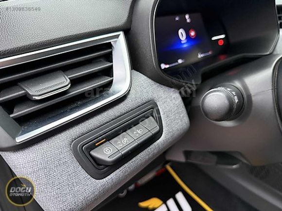 28.200 KM'de 2024 RENAULT CLİO 1.0 TCE EVOLUTION İLK ELDEN