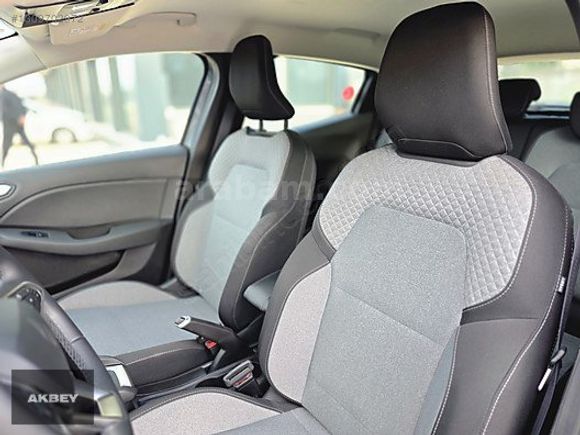 AKBEY - 2024 RENAULT CLİO EVOLUTİON PAKET GSR2 HATASIZ