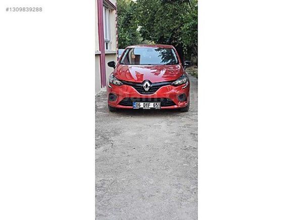 DÜŞÜK KM 2023 MODEL CLİO 1.0 TCE JOY OTOMATİK