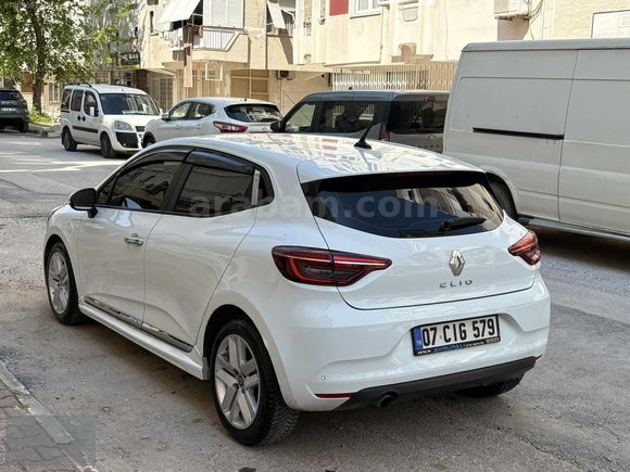 2021 CIKIŞ...CLİO 1.3TCE Touch 130 hp...