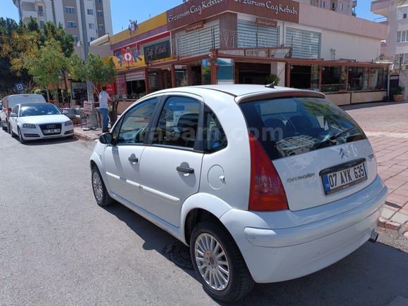 Sahibinden Citroen C3 1.4 HDi SX 2003 Model  320.000 km Beyaz