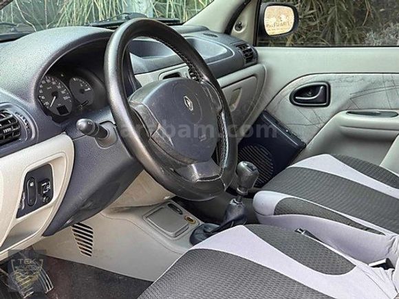 2004 MODEL CLİO 1.4 DÜŞÜK KM BENZİN & LPG