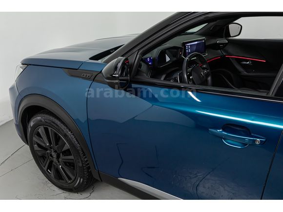 KOÇAK" Peugeot 2008 1.2 PureTech GT Cam Tavan/Geri Görüş