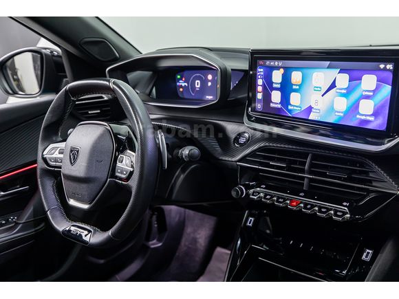 KOÇAK" Peugeot 2008 1.2 PureTech GT Cam Tavan/Geri Görüş