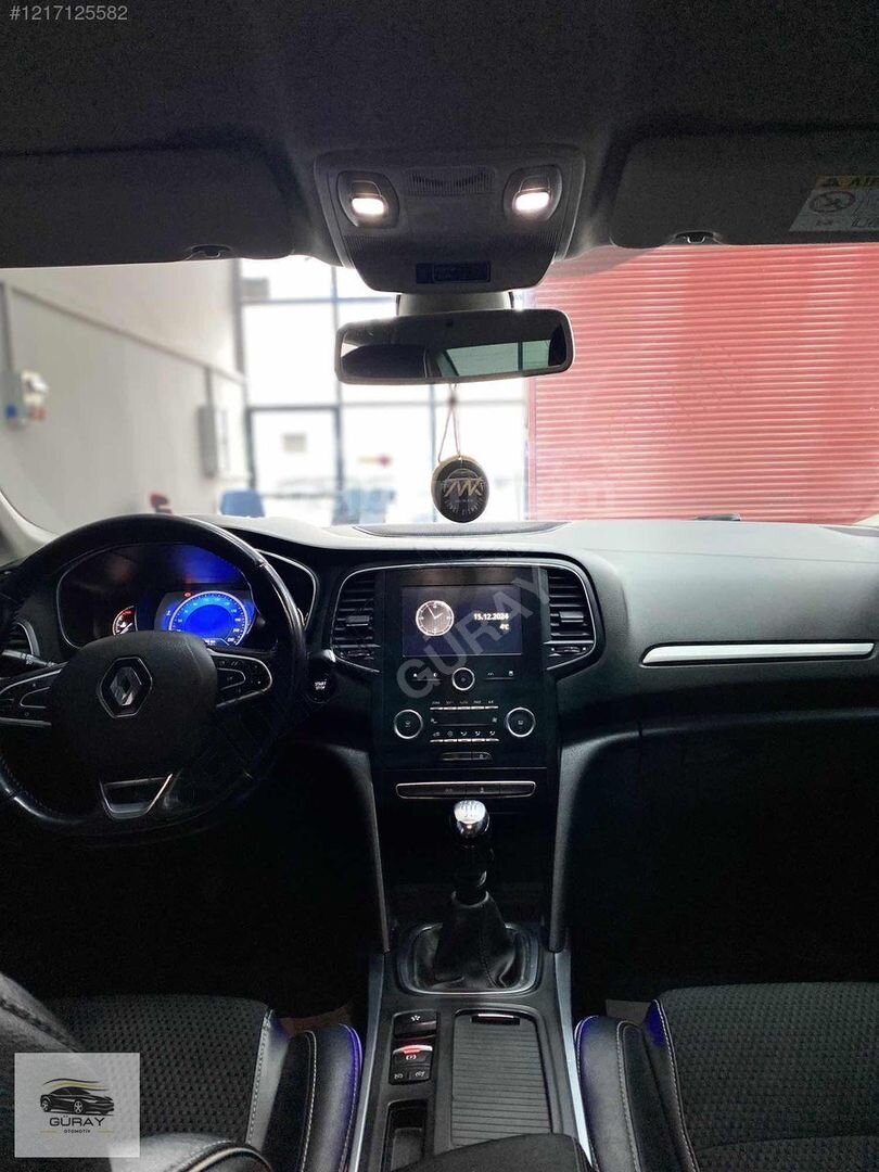 Galeriden Renault Megane 1.5 dCi Icon 2017 Model Eskişehir 169.000 km Beyaz 5