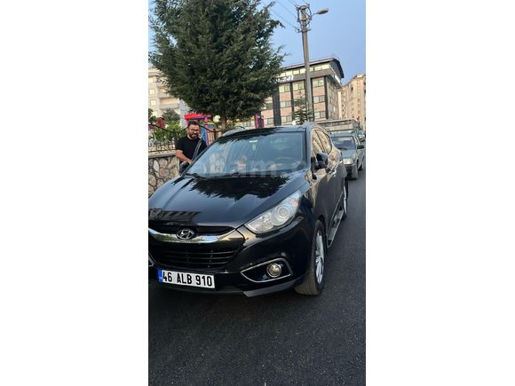 Sahibinden Hyundai ix35 2.0 R Style Plus 2011 Model  225.000 km Siyah