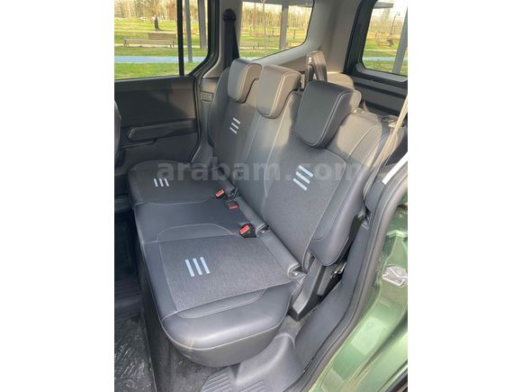Sahibinden Ford Tourneo Courier 1.0 EcoBoost Active 2024 Model 